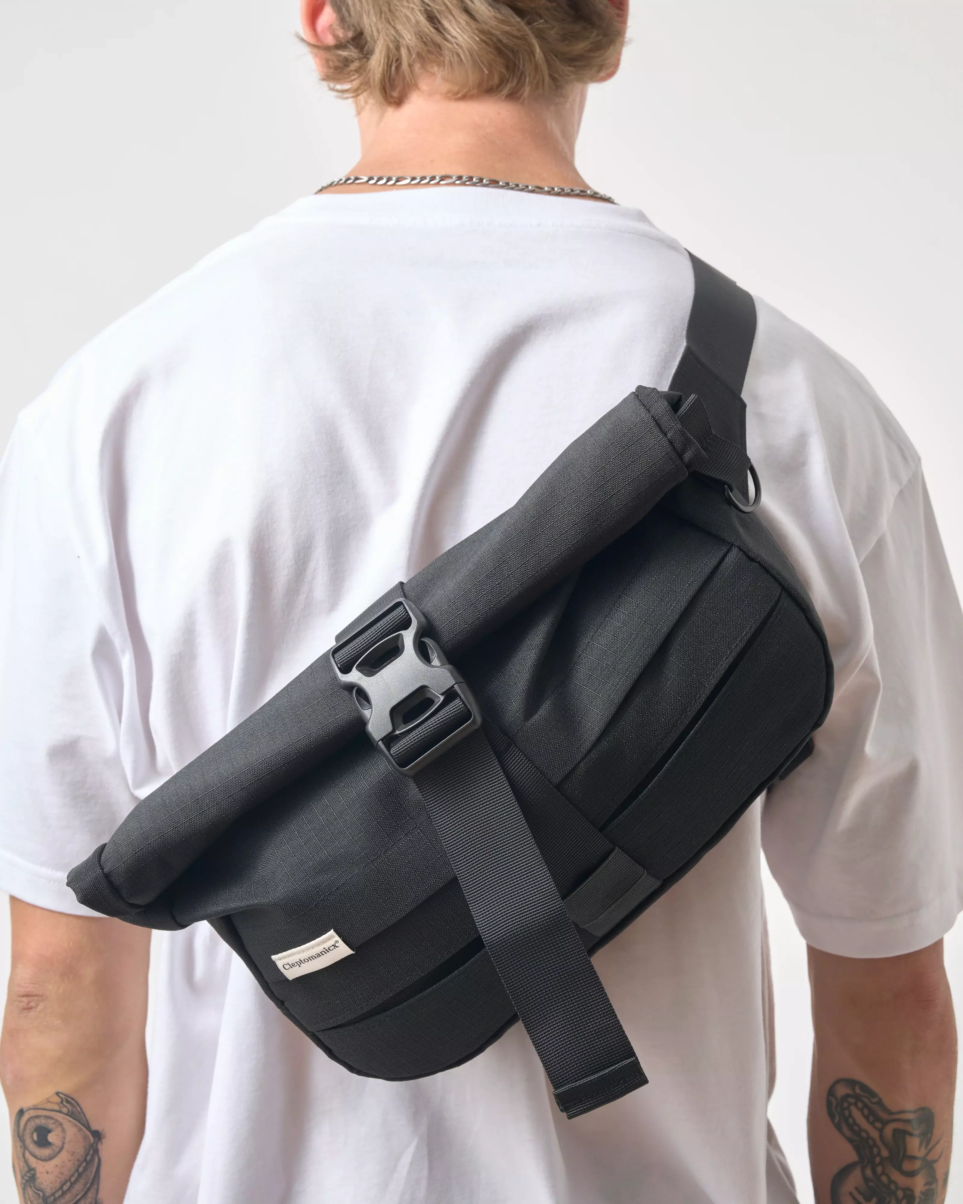 Cleptomanicx Tap L Hipbag Tasche schwarz